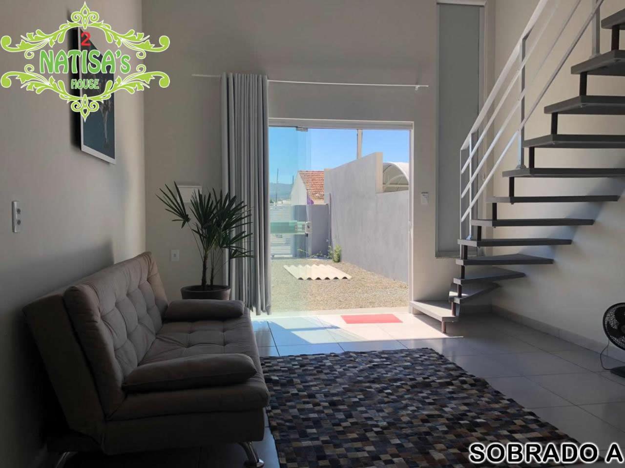 Vila Sobrados Aconchegante Com Piscina "Natisashouse" Bombinhas Exteriér fotografie